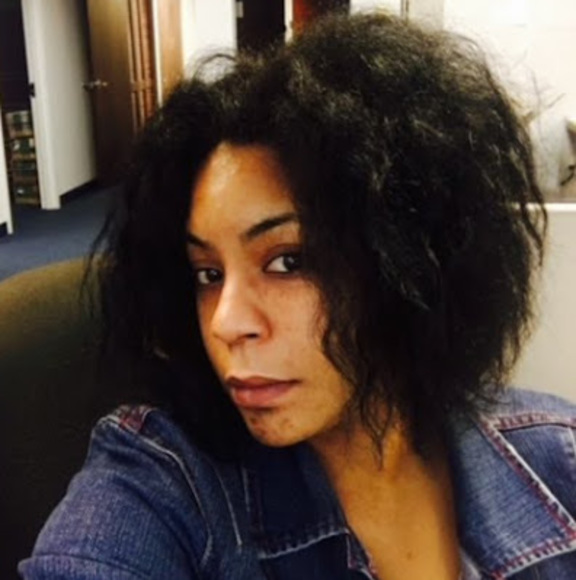 Meet your Posher, Latoya - Picture 1 of 1
